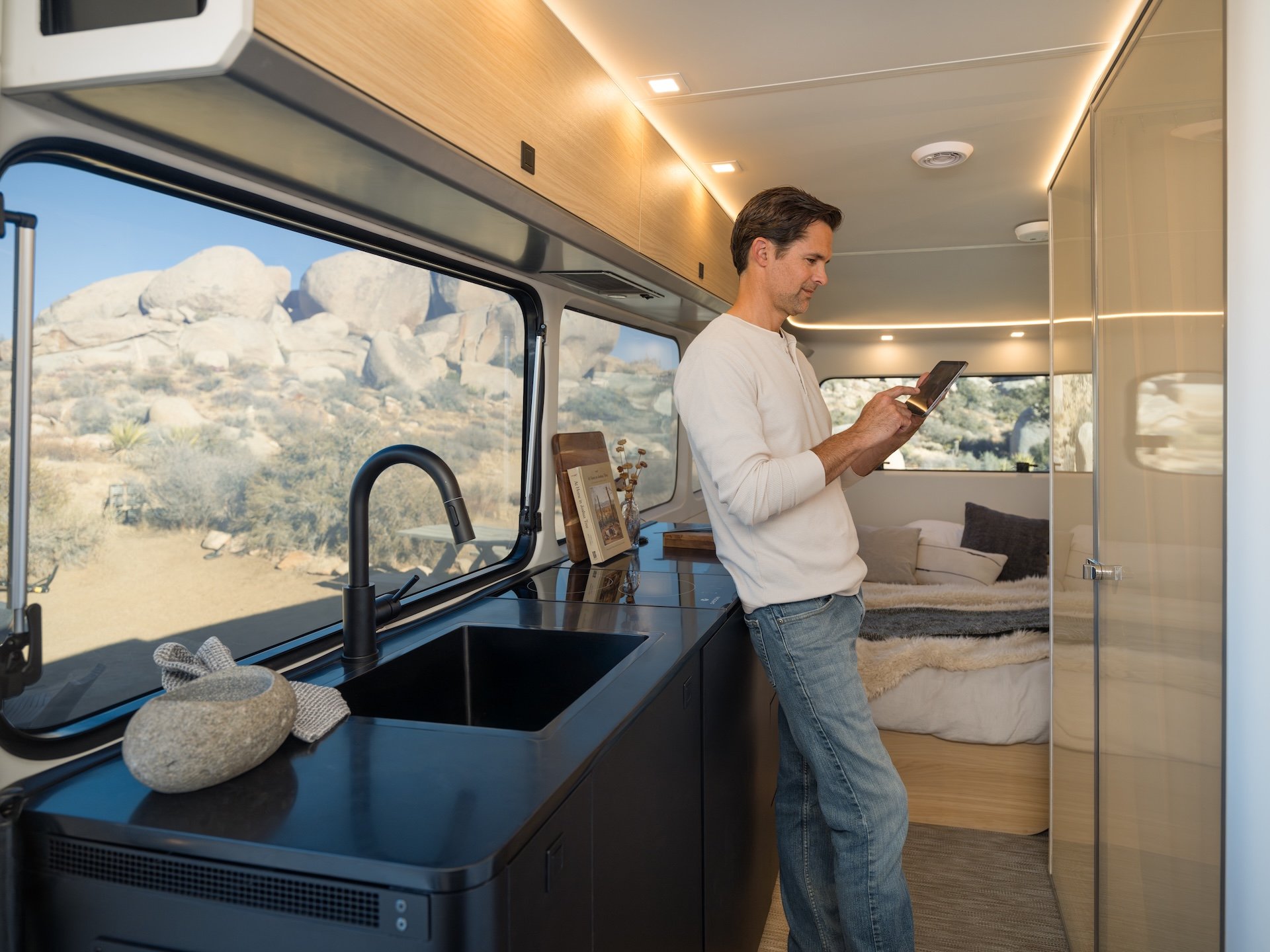 Pebble Flow Redefines All-Electric RV Travel