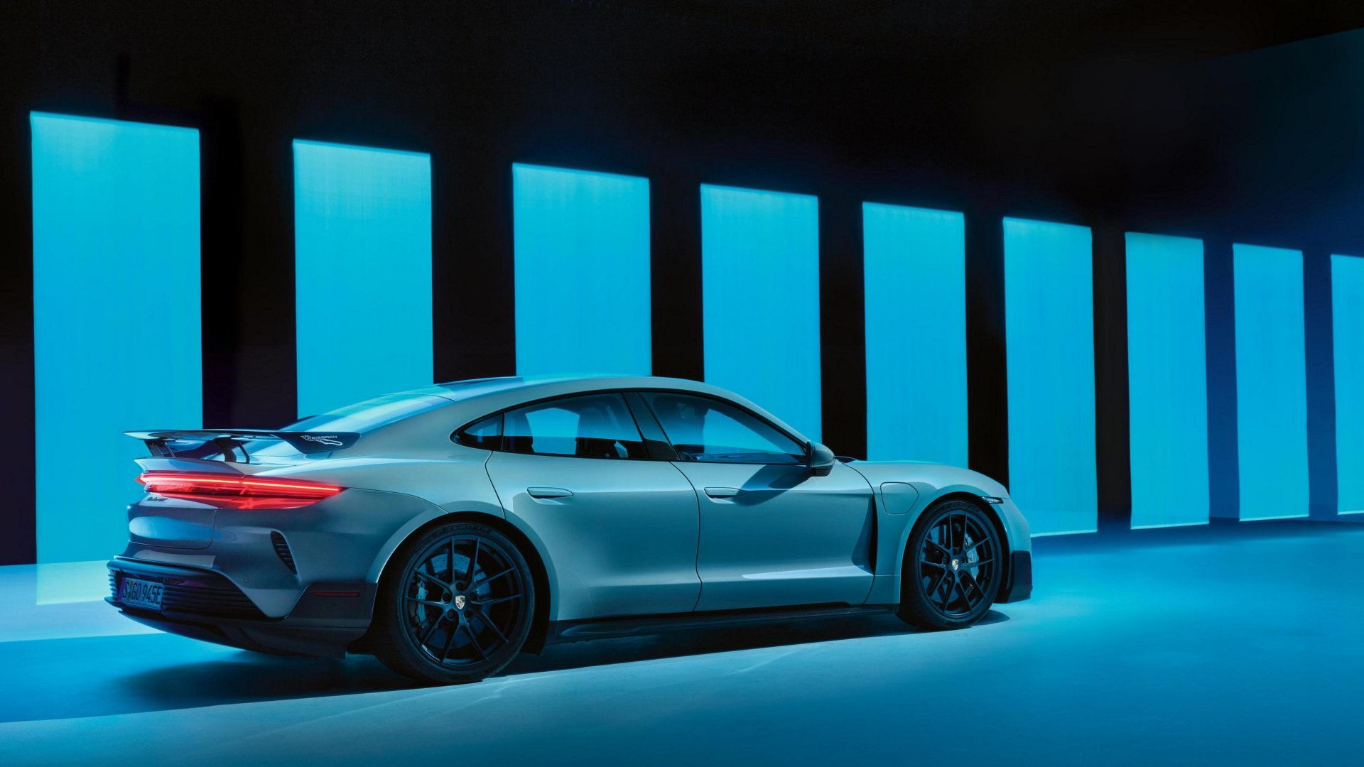 Porsche Taycan Turbo GT Redefines Power