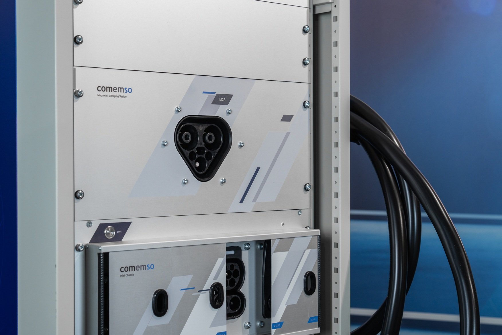 comemso Unveils Future-Proof MCS-Ready EVSE Test Platform