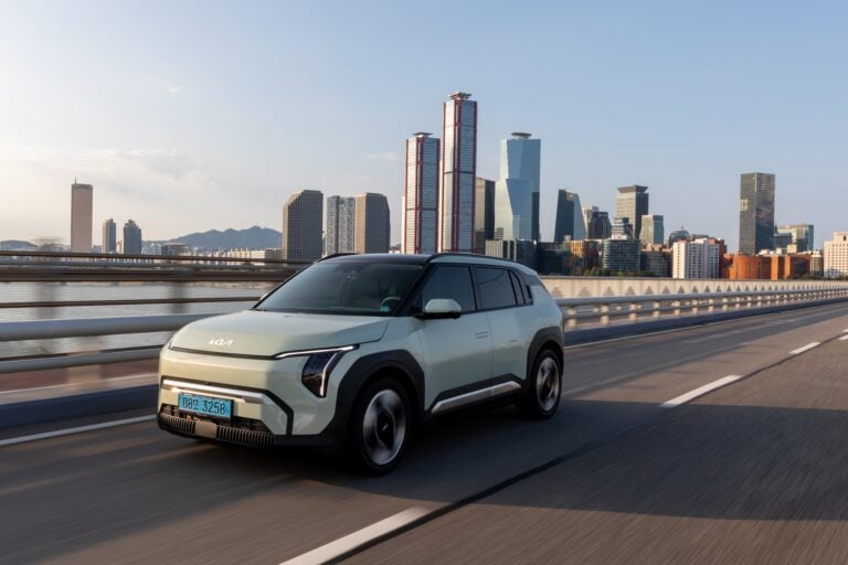 Kia EV3 Excels in 2025 Awards