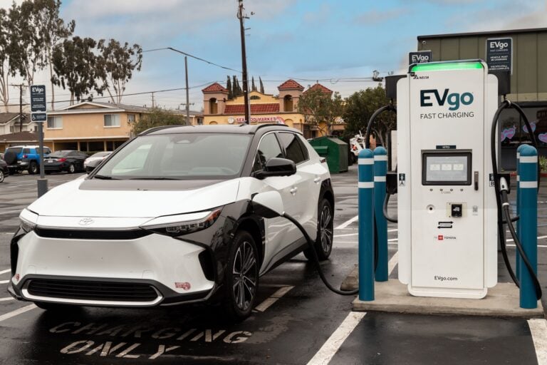 EVgo, Toyota Launch Fast Charging Stations