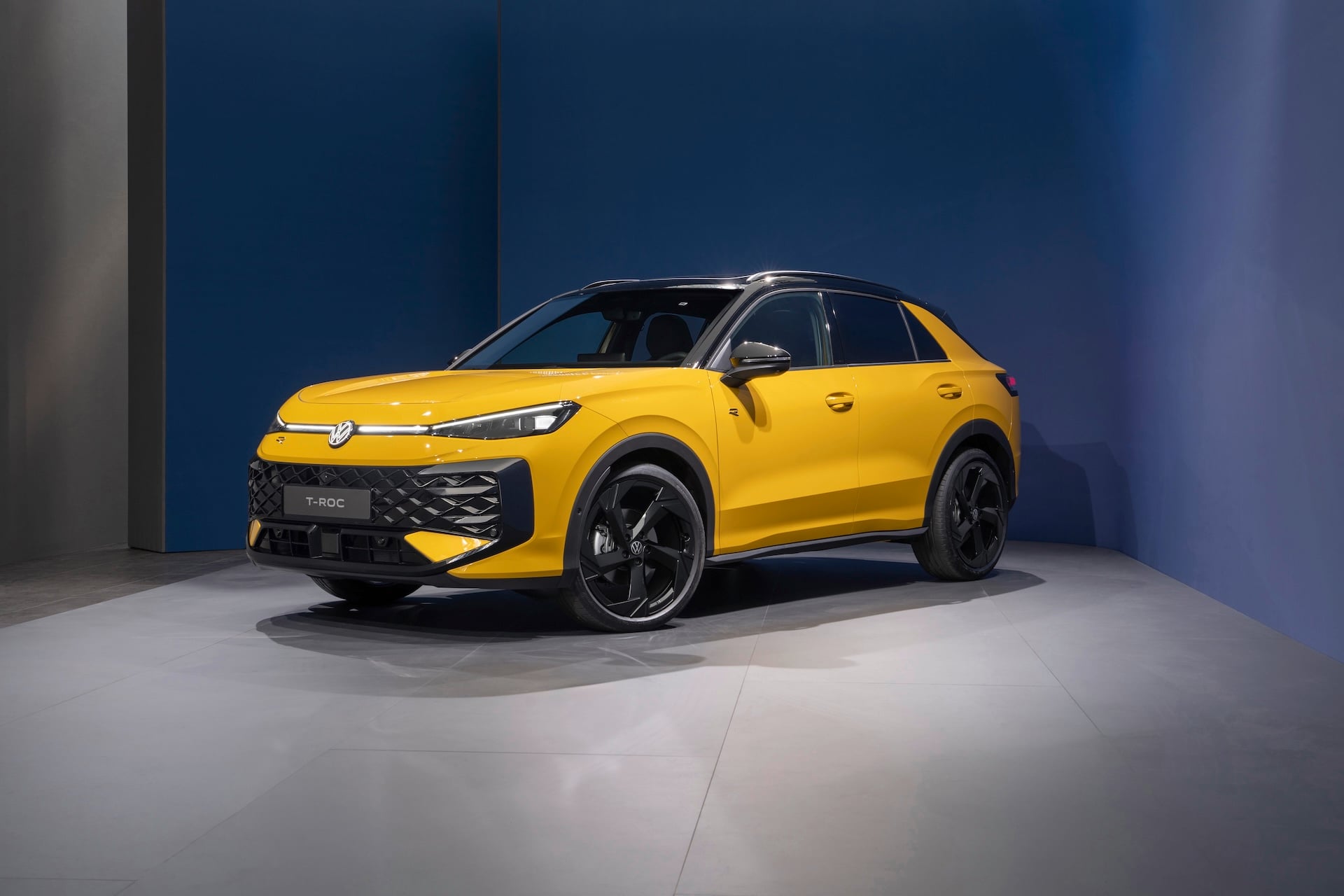 New Volkswagen T-Roc: Innovative Best-Seller Unveiled