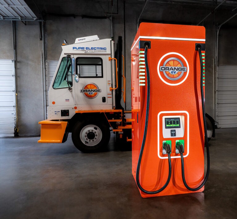 Battery-Integrated Charger Solves Fleet Challenges