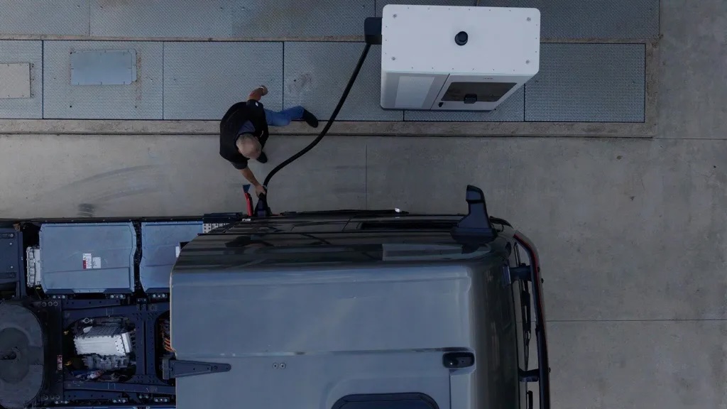 MAN, ABB Test Megawatt Charging System