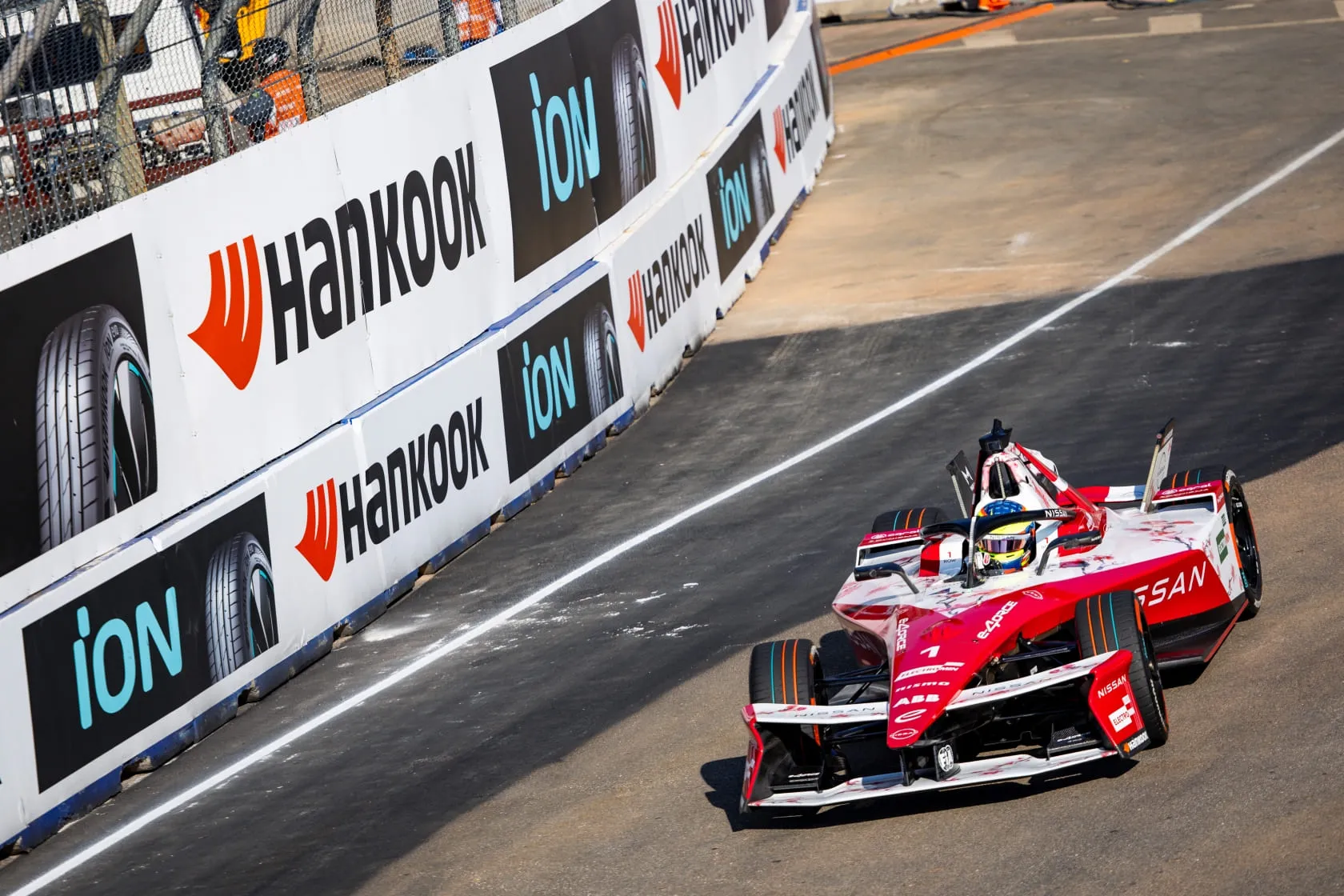 Hankook iON Race Tires Deliver Stability in São Paulo