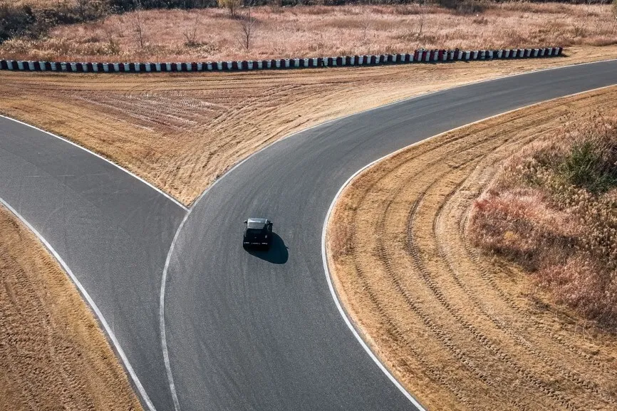 smart #2 Advances Testing on Electric Compact Architecture