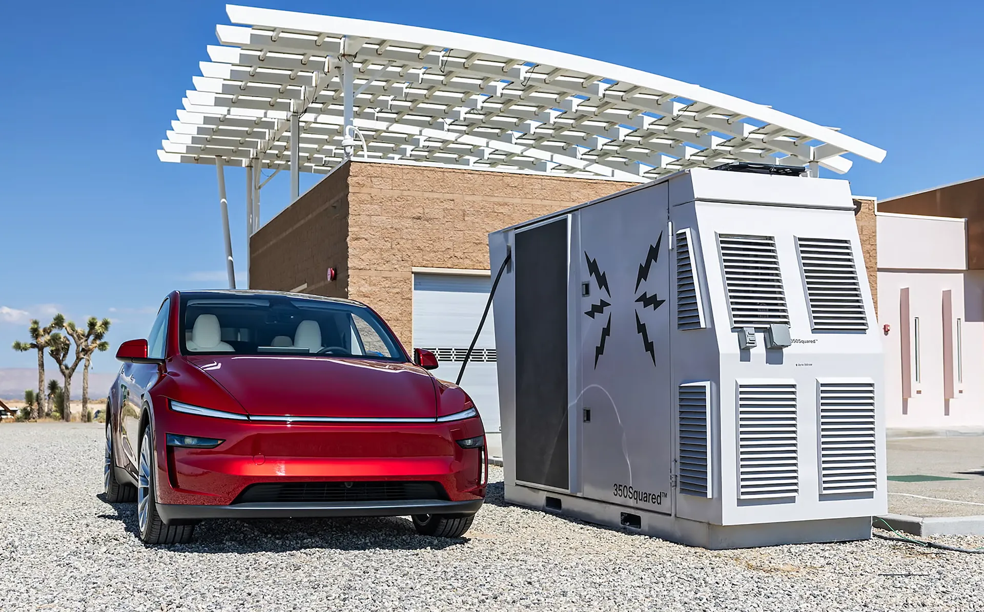 ElectricFish Debuts Battery-Powered Fast Charging Platform at CES