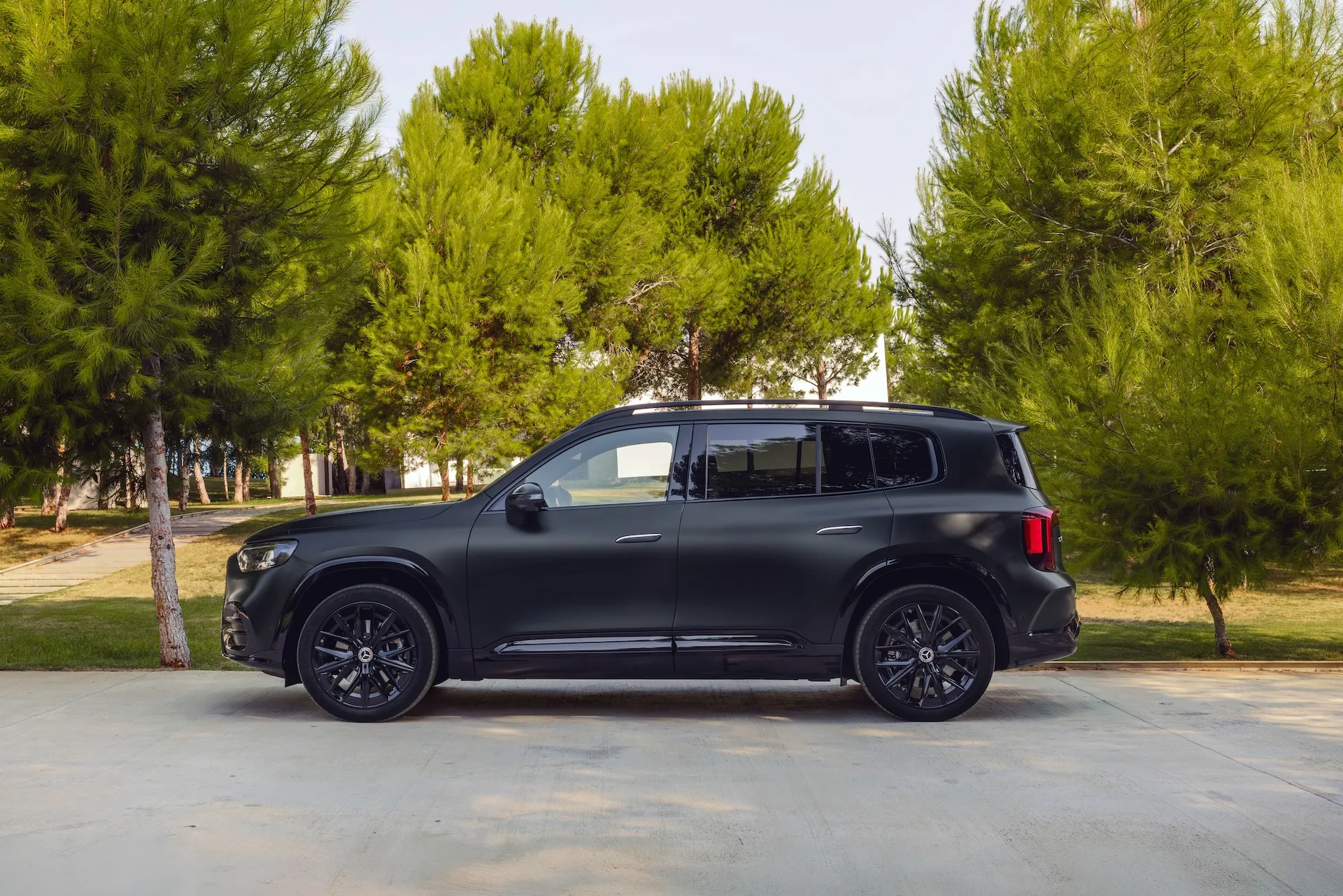 Mercedes-Benz GLB Launches 48-Volt Hybrid Range