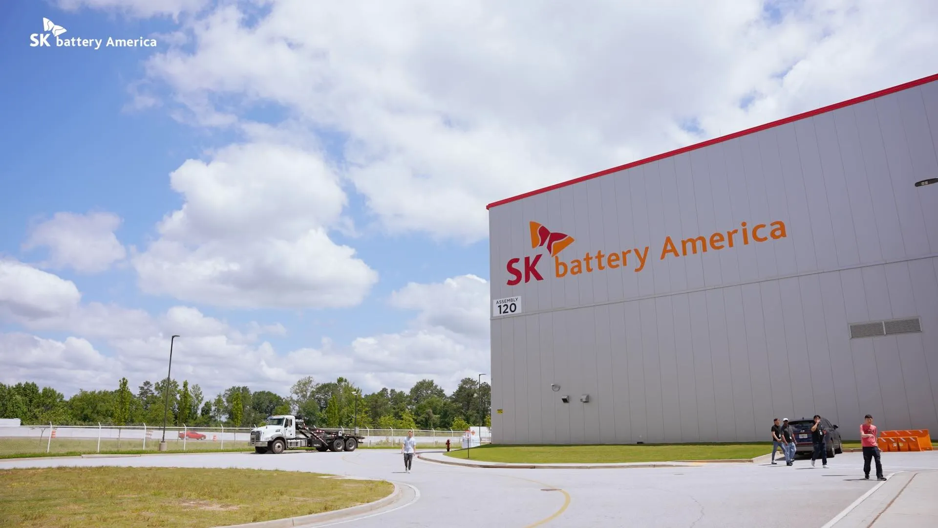 SK Battery Cuts 37% of Georgia Workforce