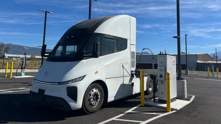 Kempower Completes First MCS Charging Session in North America