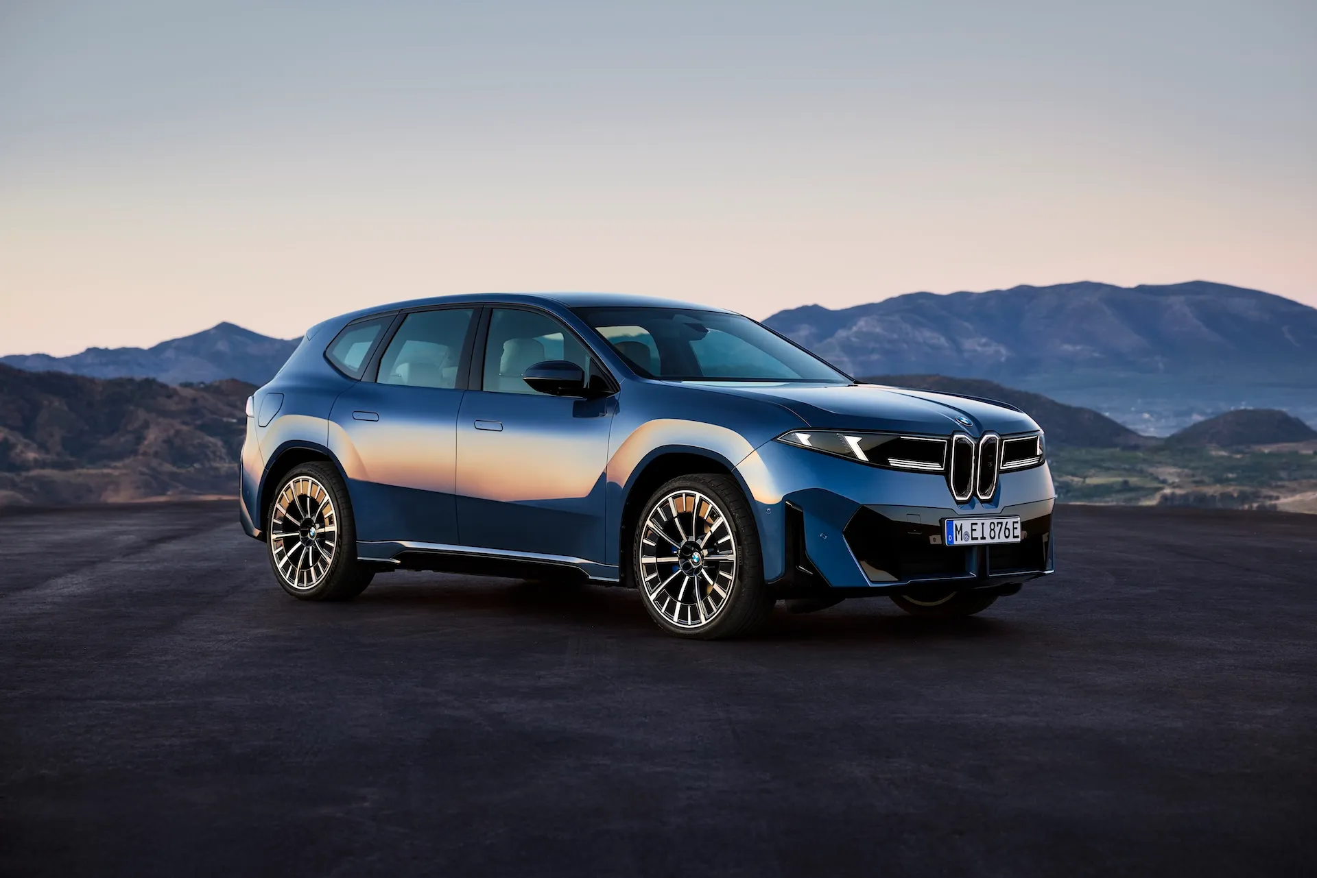 BMW iX3 Wins World Car of the Year