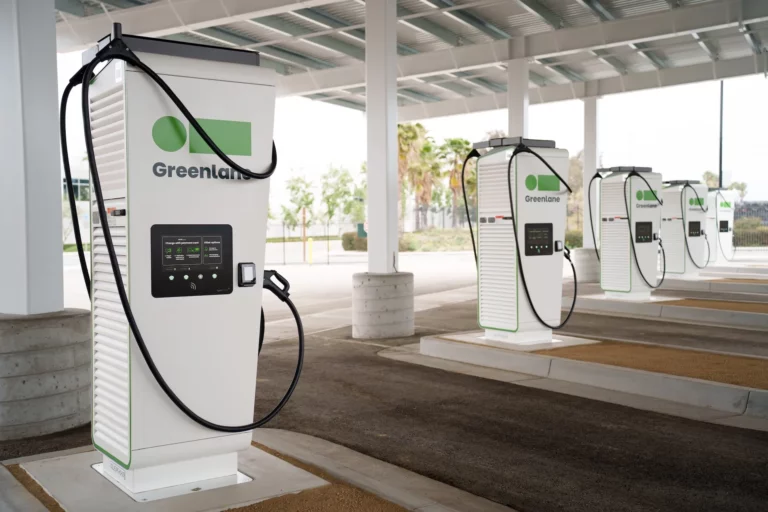 Greenlane Brings Megawatt-Capable Truck Charging to Texas I-45 Corridor