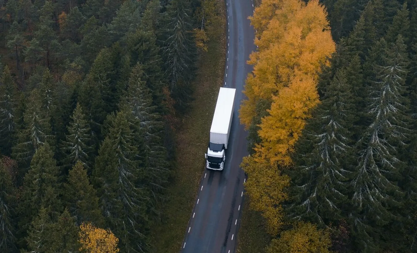 Einride electric heavy-duty truck deployed for Scan Sverige refrigerated freight in Sweden