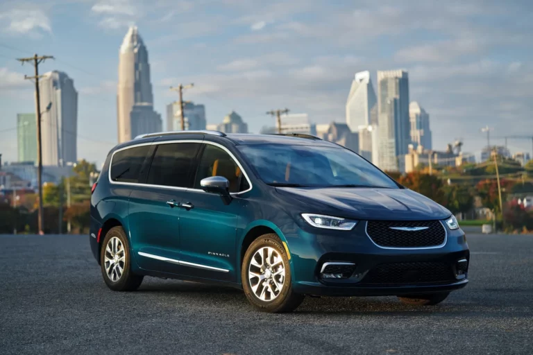 Chrysler Pacifica Plug-In Hybrid minivan affected by NHTSA recall 26V362 for high-voltage battery fire risk