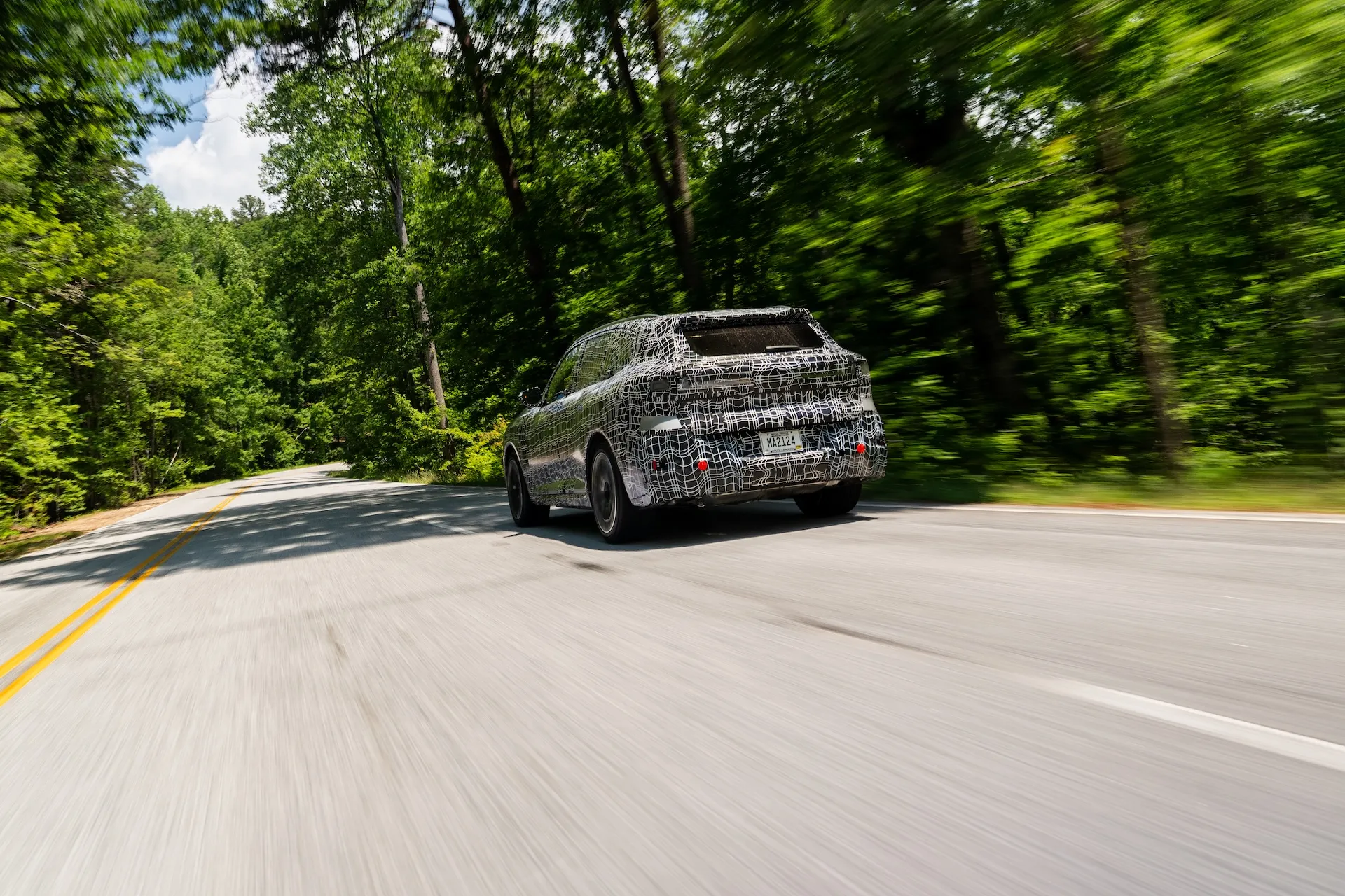 BMW iX5 Debuts as X5 Enters Final Testing