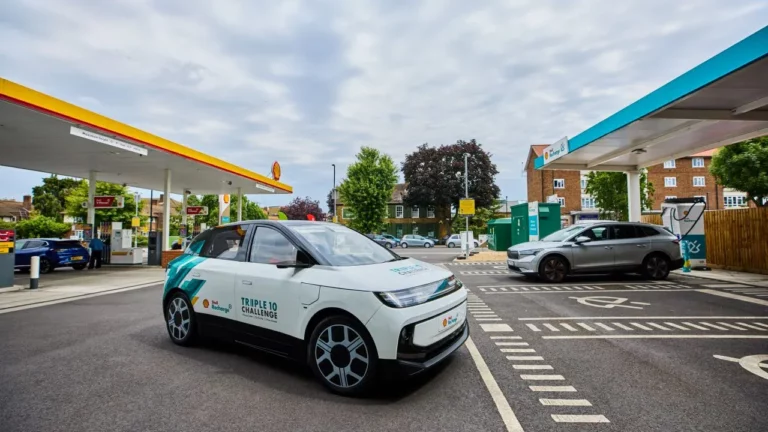 Shell Triple 10 Challenge concept car, a compact battery-electric vehicle demonstrating single-circuit dielectric immersion cooling.