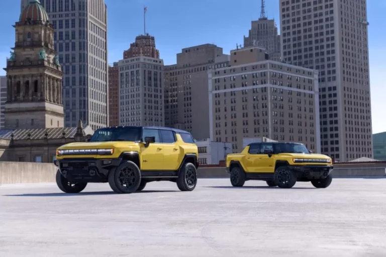GMC HUMMER EV ICON | 25 pickup and SUV in yellow "ICON" exterior color, limited 25th-anniversary edition