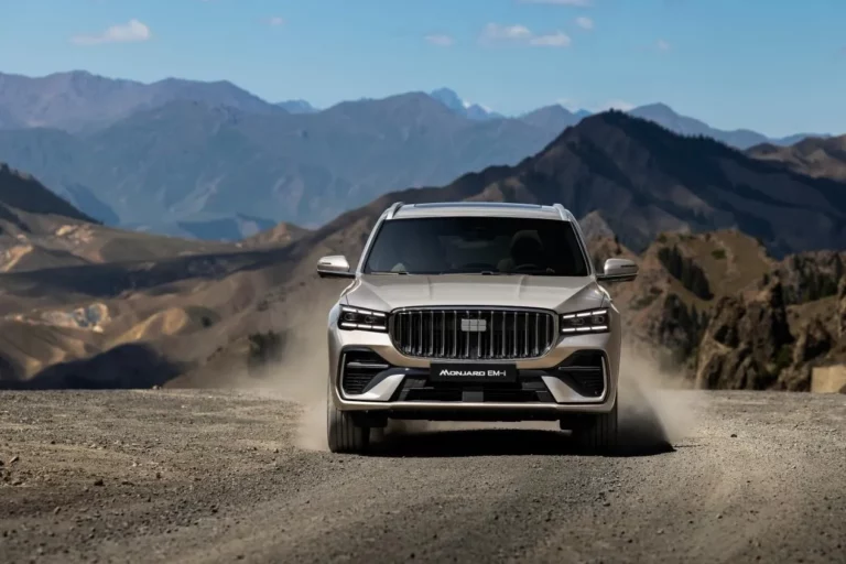 Geely Monjaro EM-i D-segment hybrid SUV shown at its Egypt market launch