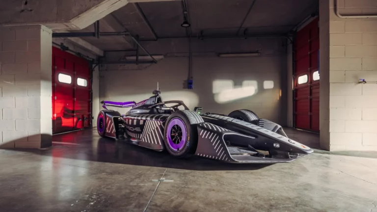 Porsche 975 RSE GEN4 Formula E race car developed at the Weissach Development Centre