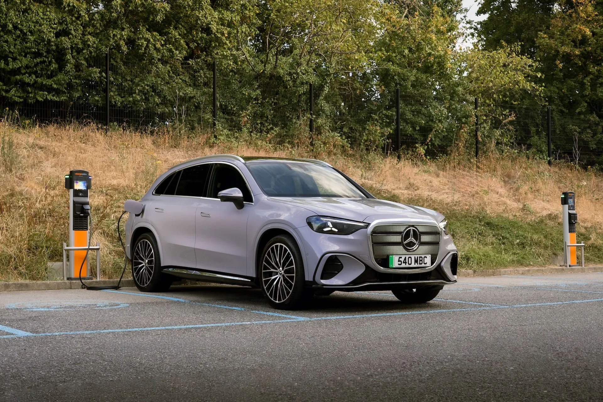 Mercedes-Benz and ChargePoint fleet charging partnership for business customers in the UK and Germany