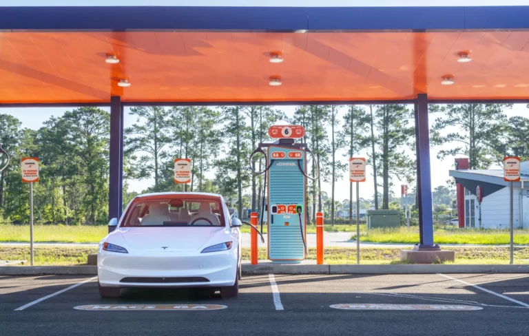 IONNA DC fast charging station, ranked highest for public EV charging satisfaction in the JD Power 2026 EVX study