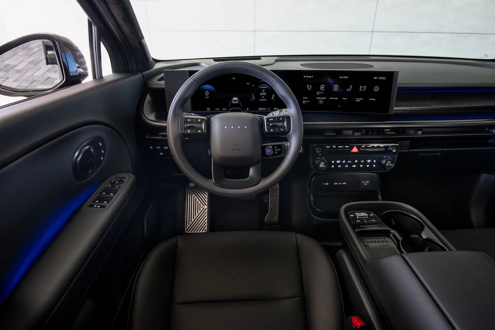 Hyundai IONIQ 9 Gains Calligraphy Black Ink Trim