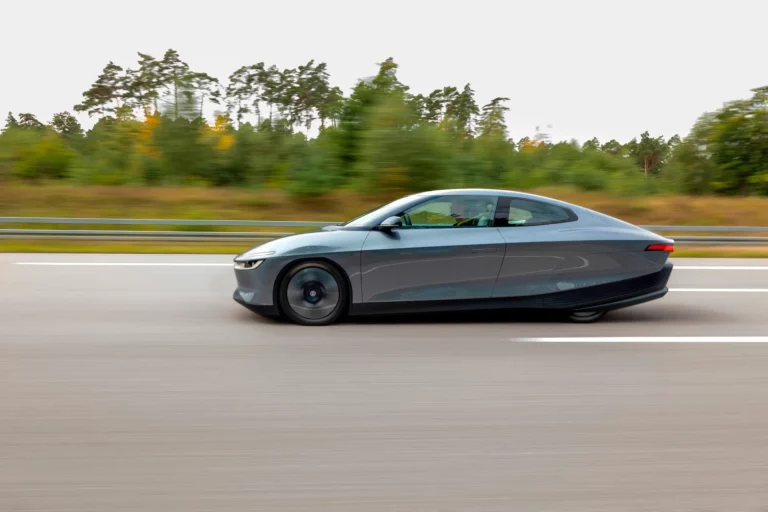 Volkswagen Mission Efficiency sets three records: 0.158 Cd and 6.89 kWh/100 km on a 794-mile run using ID. Polo drive technology.