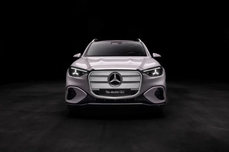 All-new electric Mercedes-Benz GLC 400 4MATIC Electric SUV with illuminated grille, the U.S. launch model rated at up to 350 miles of EPA range