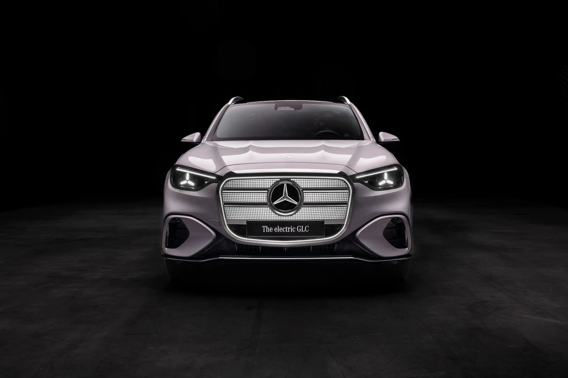 All-new electric Mercedes-Benz GLC 400 4MATIC Electric SUV with illuminated grille, the U.S. launch model rated at up to 350 miles of EPA range
