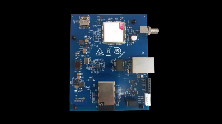 Versinetic CongaEEL and MinnoRay EV charge controller boards for dual-socket AC chargers
