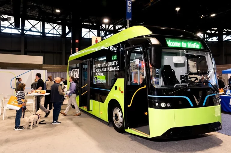 VinFast electric bus on display at APTA TRANSform & EXPO 2026 in Chicago