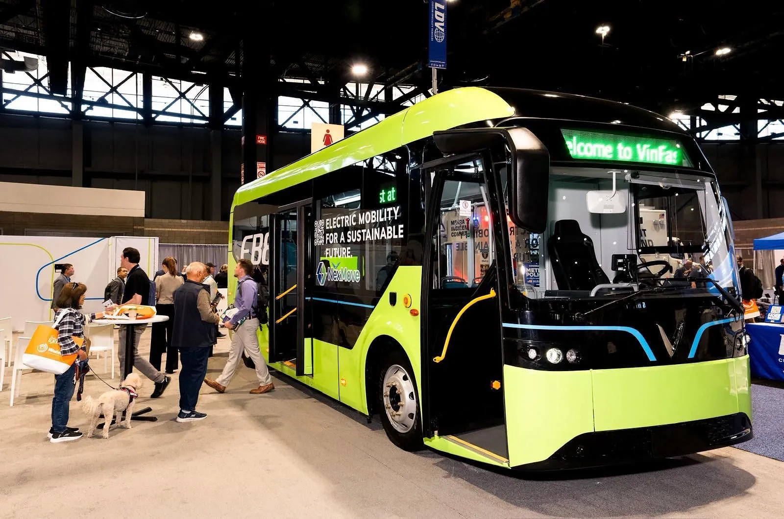 VinFast electric bus on display at APTA TRANSform & EXPO 2026 in Chicago
